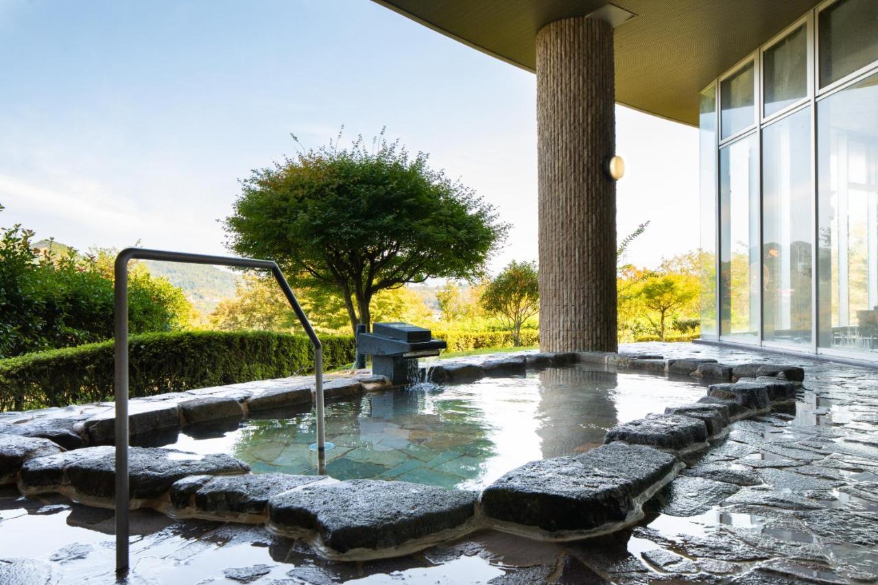 Enakyo Onsen Hotel Yuzuriha מראה חיצוני תמונה