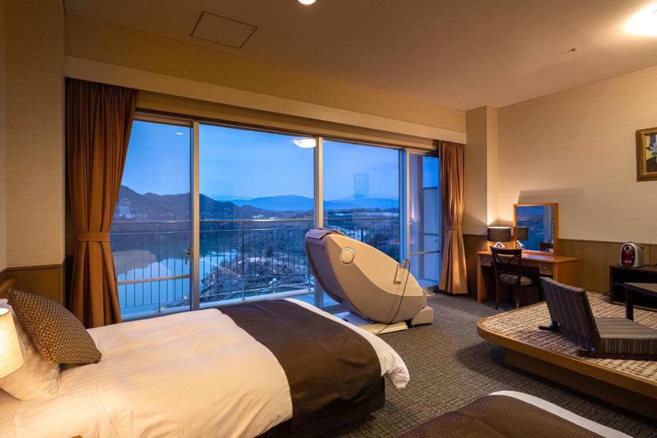 Enakyo Onsen Hotel Yuzuriha מראה חיצוני תמונה