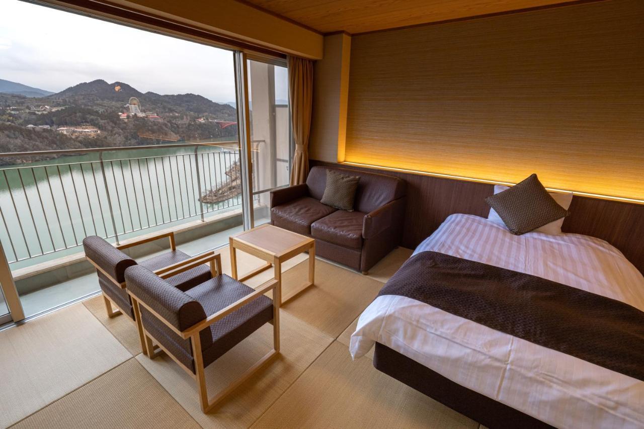 Enakyo Onsen Hotel Yuzuriha מראה חיצוני תמונה