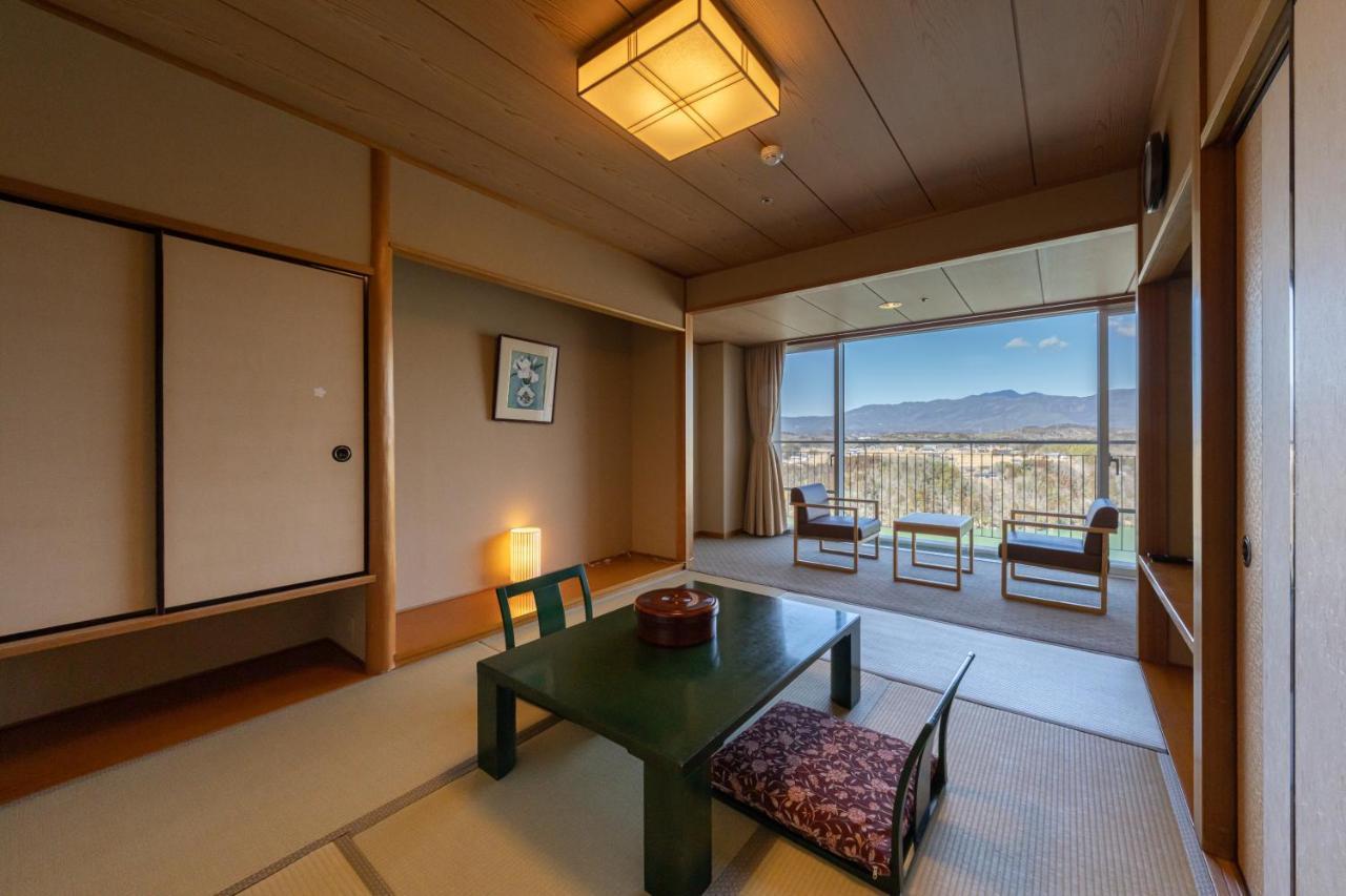 Enakyo Onsen Hotel Yuzuriha מראה חיצוני תמונה