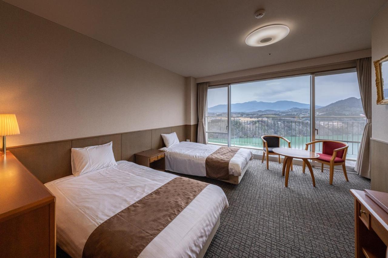 Enakyo Onsen Hotel Yuzuriha מראה חיצוני תמונה
