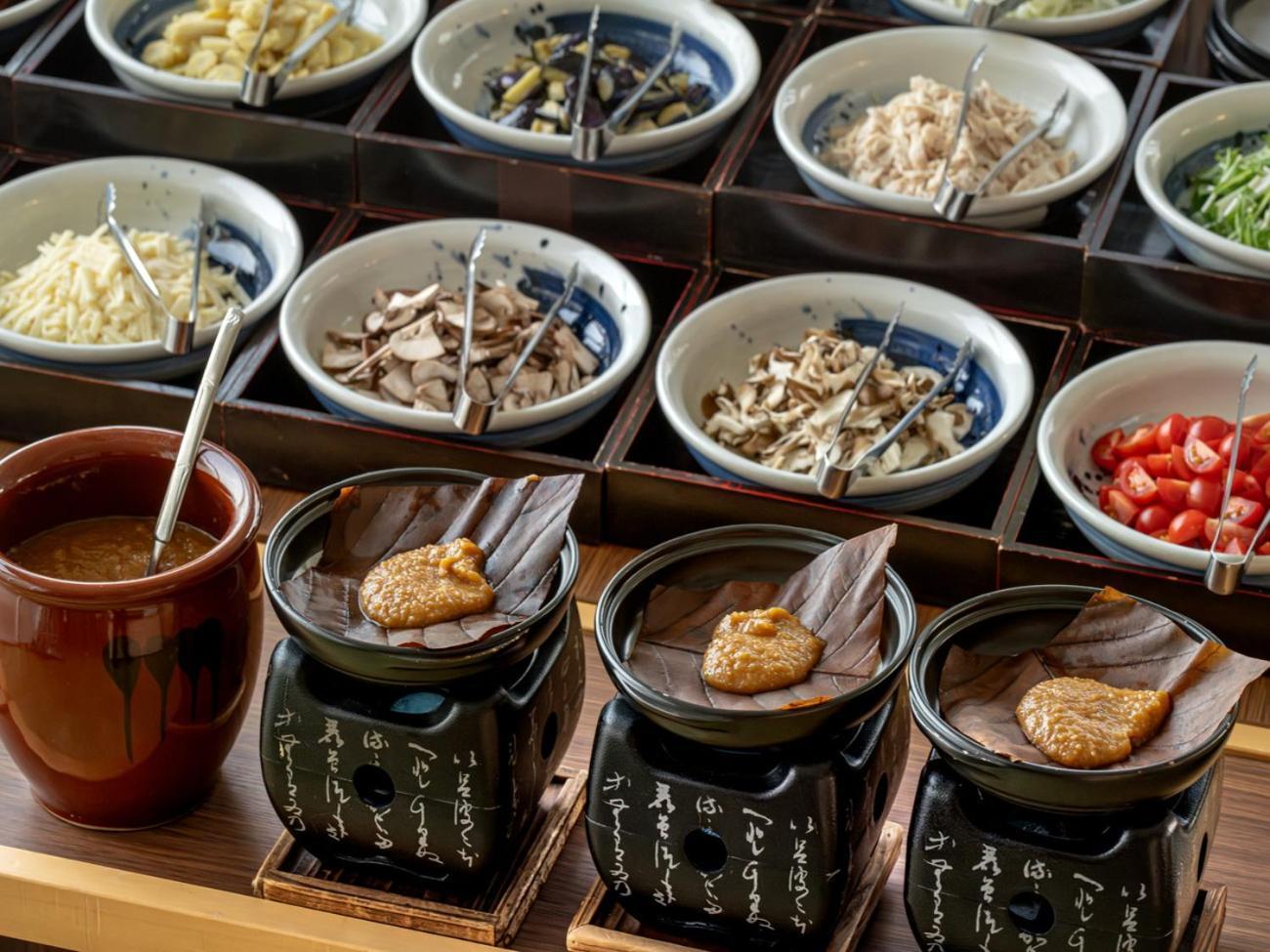 Enakyo Onsen Hotel Yuzuriha מראה חיצוני תמונה