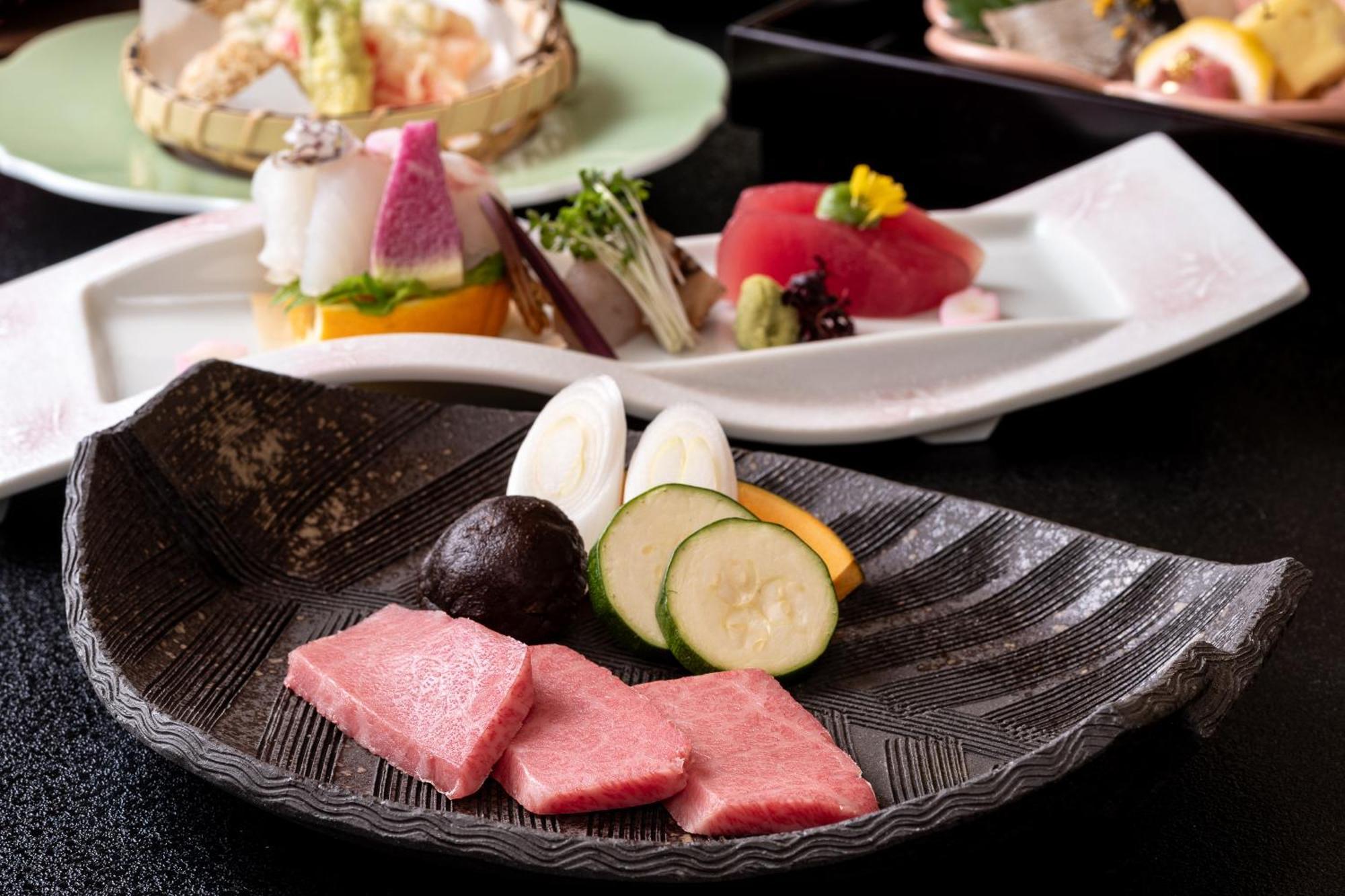 Enakyo Onsen Hotel Yuzuriha מראה חיצוני תמונה